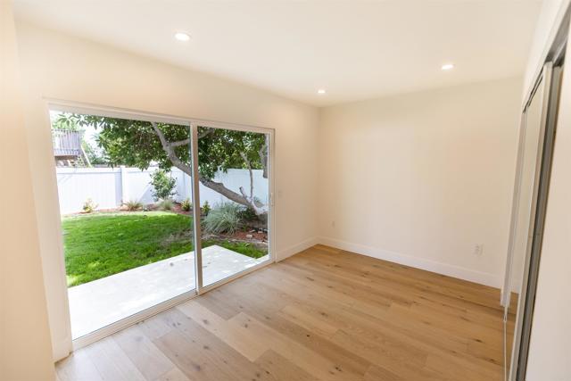 1513 California Street, Oceanside CA: https://media.crmls.org/mediaz/aee3678f-3fff-4ce1-aaf8-0e5ec1715bb9.jpg