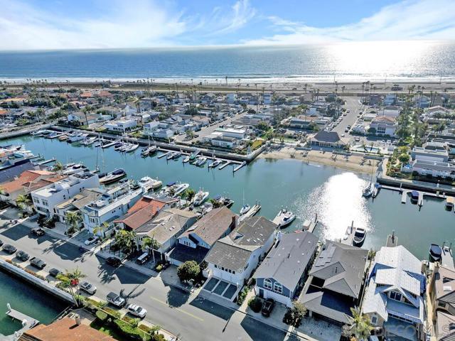 36 Admiralty Cross, Coronado CA: https://media.crmls.org/mediaz/aee38920-5e77-4ee1-a665-39631bbc4fb0.jpg
