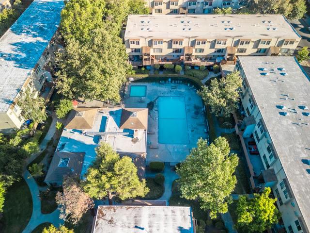 380 Auburn Way, San Jose CA: https://media.crmls.org/mediaz/aee4637c-3295-4e43-be83-450316524927.jpg