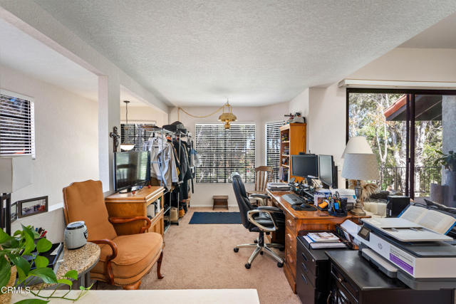 Detail Gallery Image 14 of 31 For 2200 Martinique Ln, Oxnard,  CA 93035 - 2 Beds | 2 Baths