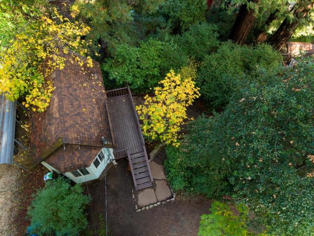 214 Teilh Drive, Boulder Creek CA: https://media.crmls.org/mediaz/aee52a0e-f035-4cb0-b9cb-e1945676da47.jpg