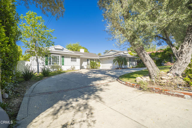 Image 44 of 46 For 4711 Briggs Avenue