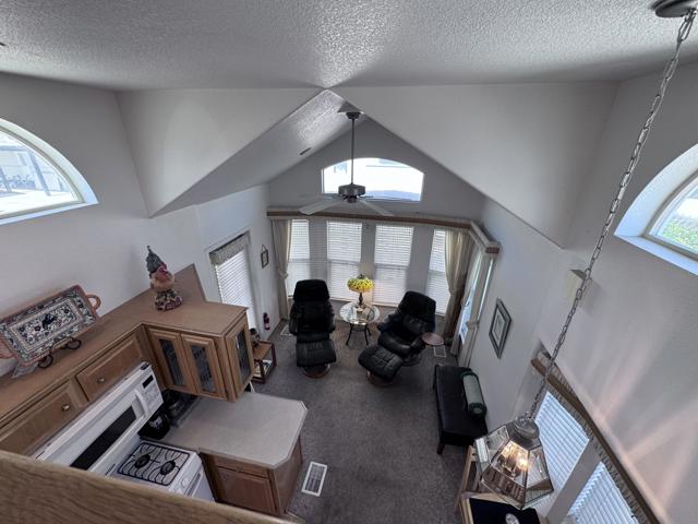 81620 Avenue 49, Indio CA: https://media.crmls.org/mediaz/aee6a0f4-fe18-4fa6-abea-4d0e92eaa2f0.jpg