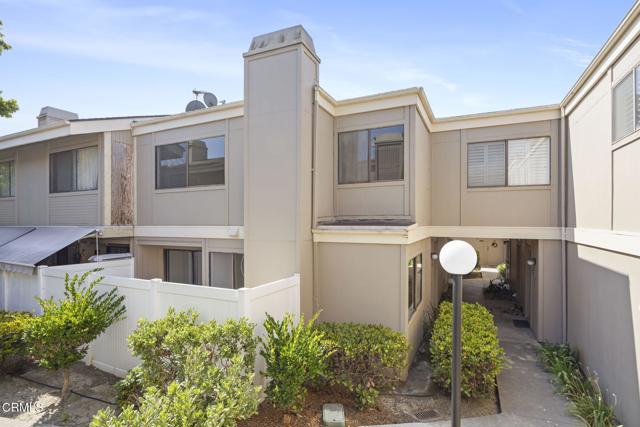 Detail Gallery Image 1 of 34 For 1466 San Simeon Ct #4,  Ventura,  CA 93003 - 2 Beds | 1/1 Baths
