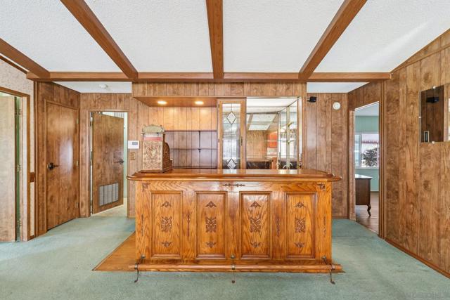 275 S Worthington St, Spring Valley CA: https://media.crmls.org/mediaz/aee768a7-2671-4be9-af41-e23d52c44a9c.jpg