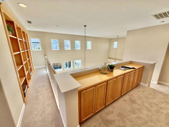 752 Barleta Ln, Livermore CA: https://media.crmls.org/mediaz/aee77792-ad18-47af-a540-c2edfac54990.jpg