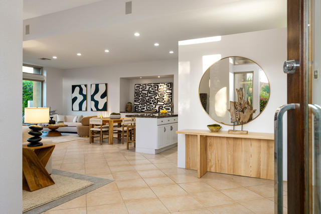 245 Kiva Court, Palm Desert, CA 92260