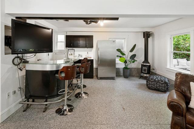 1308 Montero Avenue, Burlingame CA: https://media.crmls.org/mediaz/aeea61b3-6595-4298-a41f-edbb70be8e75.jpg