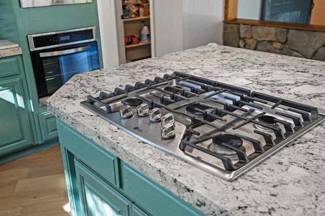 5955 Diablo Hills Road, Tres Pinos CA: https://media.crmls.org/mediaz/aeeab8fc-7e6c-4d2f-ac82-18c111c185f9.jpg