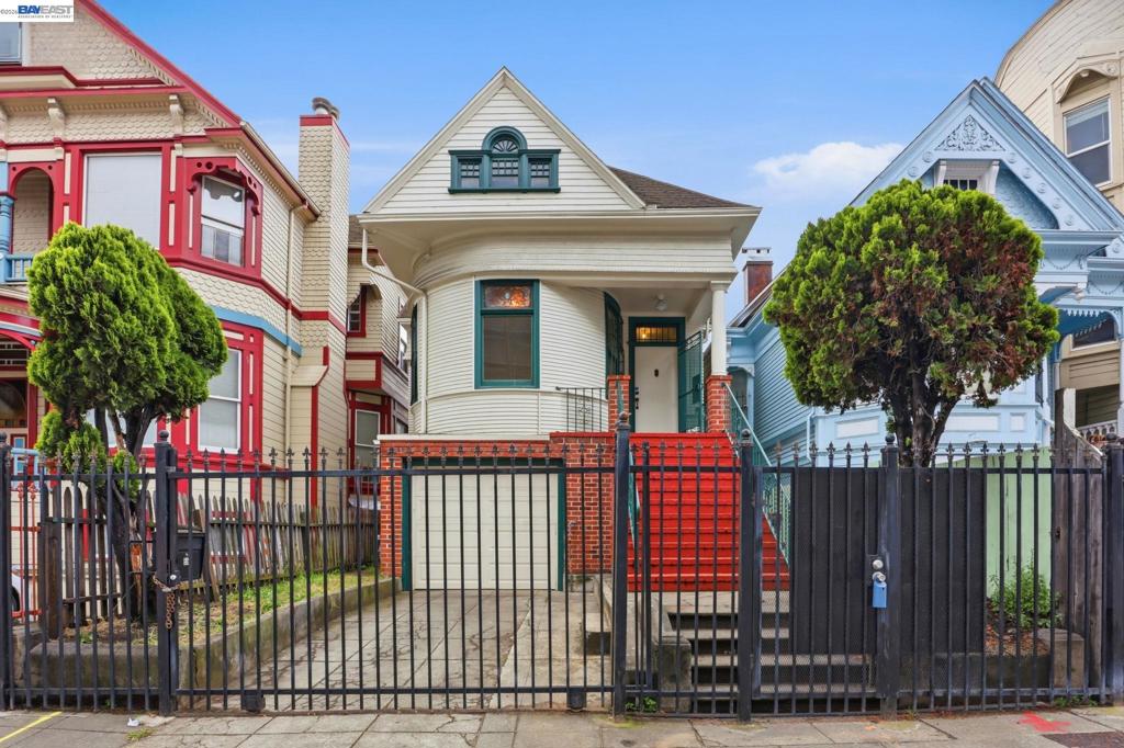 55 8Th St