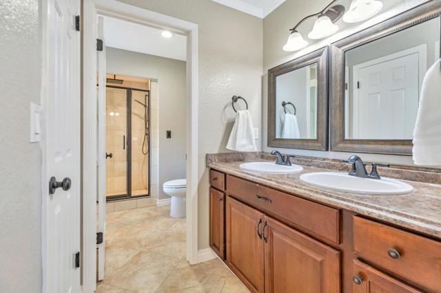 1650 Bella Vista Drive, Hollister CA: https://media.crmls.org/mediaz/aeee30b9-9f0f-45a5-90ec-41f7209dc37d.jpg