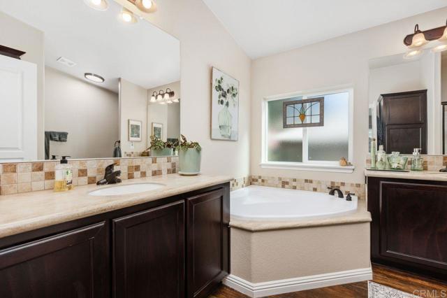 Detail Gallery Image 32 of 42 For 8975 Lawrence Welk Dr Spc 112,  Escondido,  CA 92026 - 3 Beds | 2 Baths