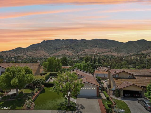 5406 luis Drive, Agoura Hills CA: https://media.crmls.org/mediaz/aeef90a6-5284-4579-b876-8c86938caeaf.jpg