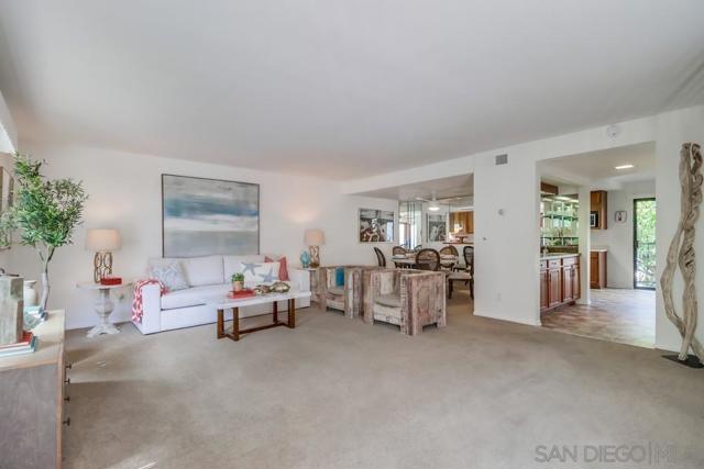 835 E Ave, Coronado CA: https://media.crmls.org/mediaz/aef0a0ff-8004-4cc4-b66f-8025e2c77c87.jpg