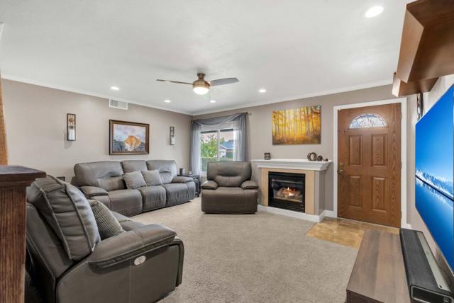 304 Henderson Drive, San Jose CA: https://media.crmls.org/mediaz/aef12d3f-d95f-4583-b694-d010261a3491.jpg