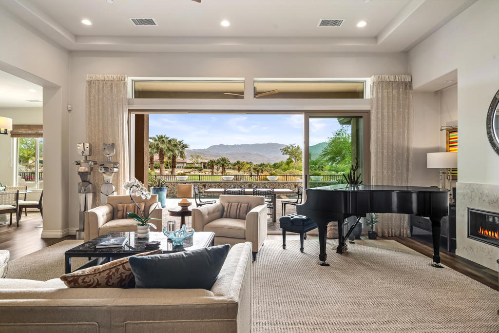 MLS #219136326DA image #9