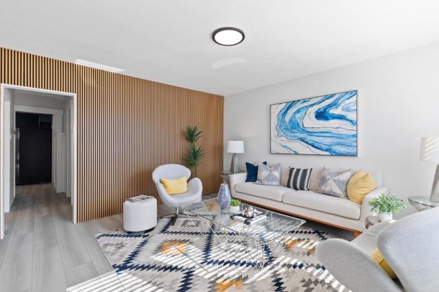 112 Peabody Street, San Francisco CA: https://media.crmls.org/mediaz/aef1a316-677e-412a-a16f-cb06de481a2a.jpg