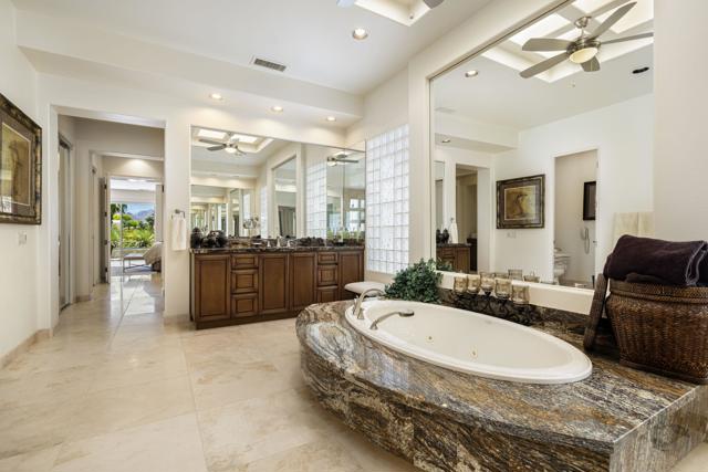 945 Hawk Hill Trail, Palm Desert CA: https://media.crmls.org/mediaz/aef1b095-6ee4-4e90-a9ca-51b1ac02b0e6.jpg