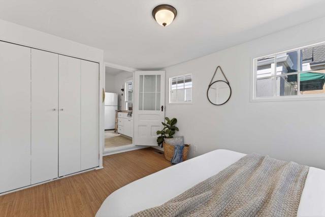 222 2nd Avenue, Santa Cruz CA: https://media.crmls.org/mediaz/aef24dbe-8a6e-4d7e-a609-dac37c422aaa.jpg