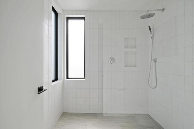 2160 Menalto Avenue, Menlo Park CA: https://media.crmls.org/mediaz/aef2b11e-1574-4664-b87a-df3d777358fd.jpg