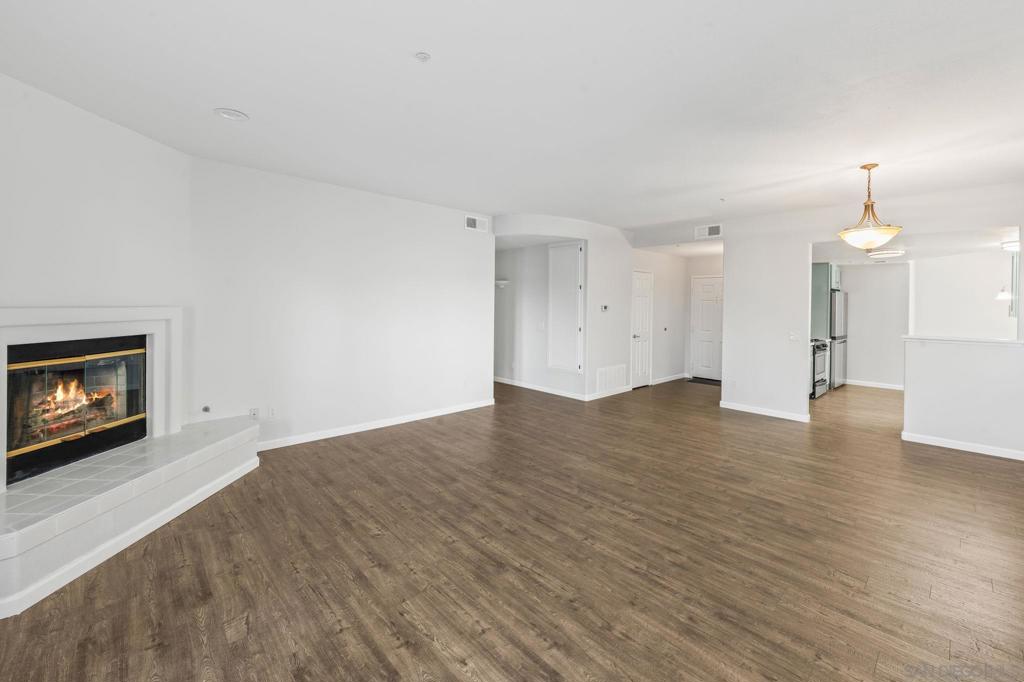 16458 Avenida Venusto C - photo 4