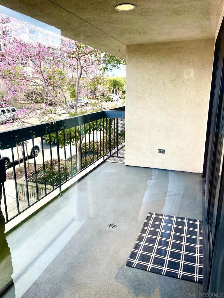 3570 1st Ave - photo 9