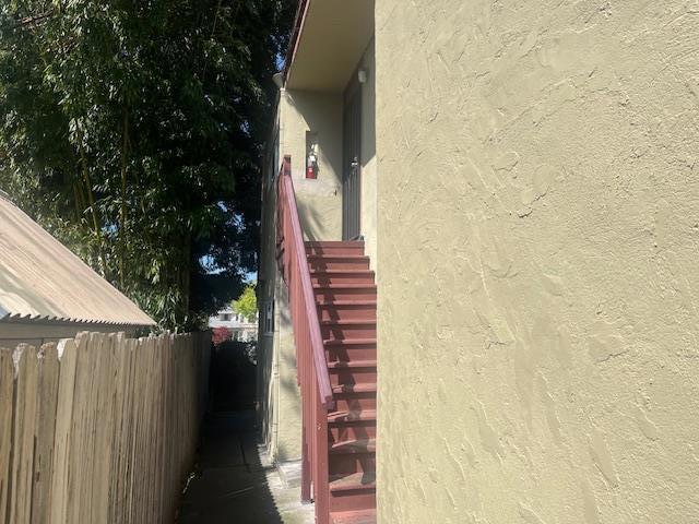 2922 Otis Street, Berkeley CA: https://media.crmls.org/mediaz/aef305a4-2abc-48db-a942-bed61e16b50f.jpg