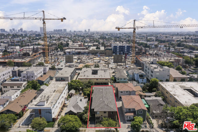  Commercial for Sale in Los Angeles, California