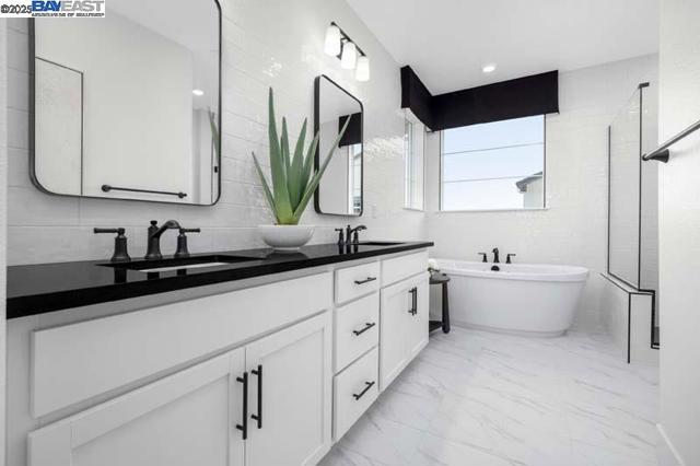 515 E Fiorino Street, Mountain House CA: https://media.crmls.org/mediaz/aef719e7-d89c-4e38-8097-8498090992ec.jpg