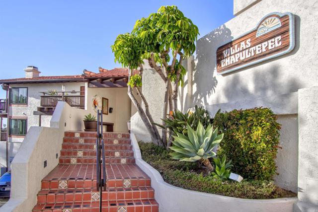 4034 Ampudia Street, San Diego CA: https://media.crmls.org/mediaz/aef96a58-f44b-4a08-9052-ca4004c465ca.jpg