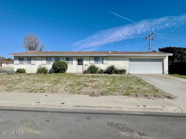 2234 Callahan Avenue, Simi Valley CA: https://media.crmls.org/mediaz/aefa8ec5-3988-4ad4-b33a-070bd4fc0590.jpg
