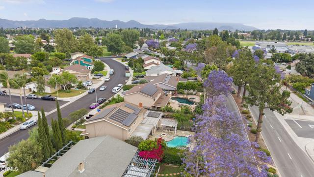 1099 N Agusta Avenue, Camarillo CA: https://media.crmls.org/mediaz/aefb7528-97d6-4a3f-85eb-3be1802abba5.jpg