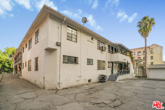 823 Oxford Avenue, Los Angeles, California 90005, ,Multi-Family,For Sale,Oxford,25503837