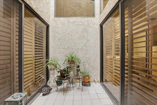 41521 Woodhaven Drive E, Palm Desert, CA 92211
