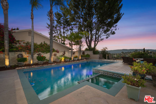 21727 Ulmus Drive, Woodland Hills CA: https://media.crmls.org/mediaz/aefc90bd-5a60-4538-841f-5d62a2cfd5eb.jpg