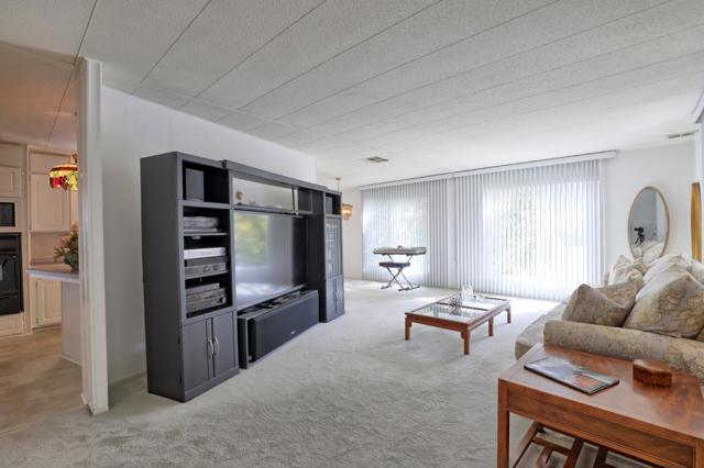 56 Creekside Drive, Morgan Hill CA: https://media.crmls.org/mediaz/aefcb229-5bda-4671-87e9-7ad40de6d28d.jpg