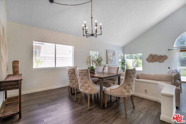 12084 London Grove Court photo 8