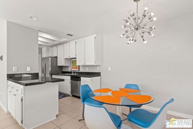 415 N Hermosa Drive, Palm Springs CA: https://media.crmls.org/mediaz/aeff0c6a-abdc-4605-a057-6a355f6b0618.jpg