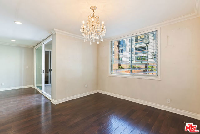 Drew Fenton | 11970 Montana Avenue Los Angeles CA | MLS: 7465489 Drew Fenton | 11970 Montana Avenue Los Angeles CA | MLS: 7465489