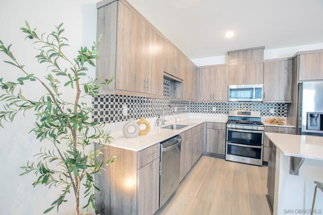 340 SWEET PLACE, Fallbrook CA: https://media.crmls.org/mediaz/af00e163-ceb3-477e-9f02-ce7a9eac2e47.jpg