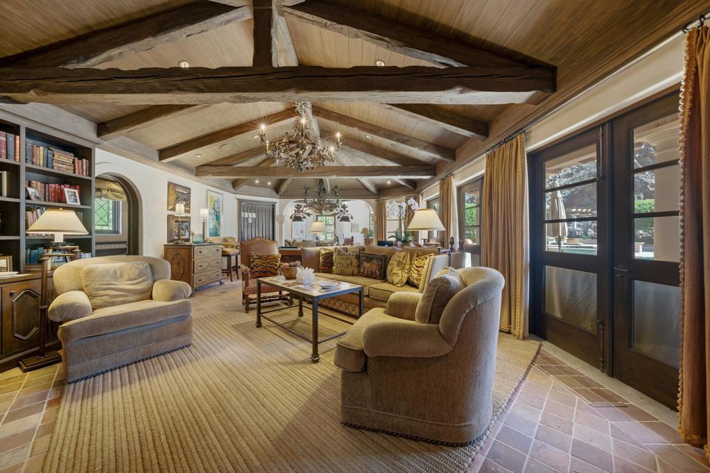 MLS #219138559PS image #31