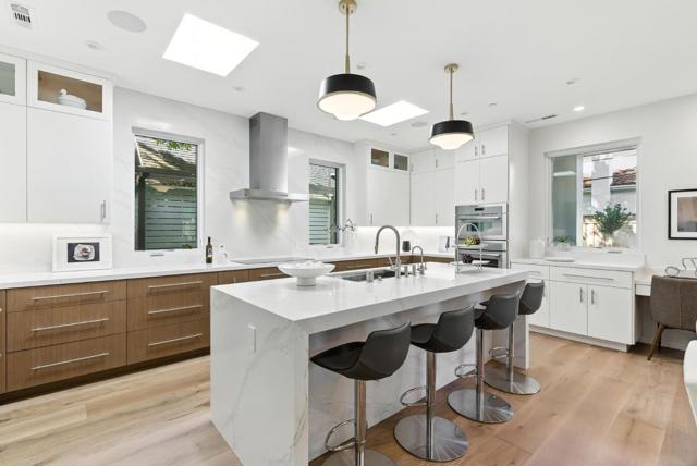 2200 Saint Francis Drive, Palo Alto CA: https://media.crmls.org/mediaz/af03eaca-f706-4387-bc17-5b5e5e122d0c.jpg