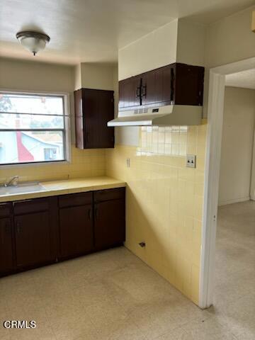 505 S Rowan Avenue, Los Angeles CA: https://media.crmls.org/mediaz/af054183-f621-466b-be96-daeb3230a515.jpg
