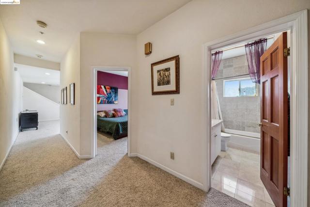 2335 Tunnel Rd, Oakland CA: https://media.crmls.org/mediaz/af0556d8-5d27-4535-95d8-77e144045e05.jpg
