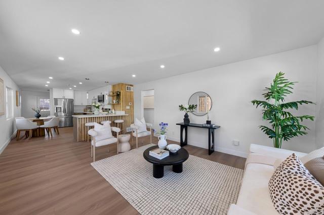 Detail Gallery Image 2 of 37 For 12721 Julian Ave, Lakeside,  CA 92040 - 3 Beds | 2 Baths