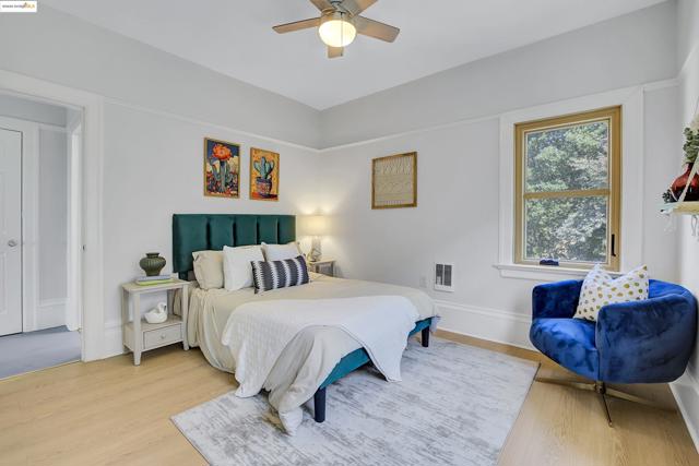 3034 Martin Luther King Jr Way, Oakland CA: https://media.crmls.org/mediaz/af059872-3def-4a40-ad19-a61b1d06c9df.jpg