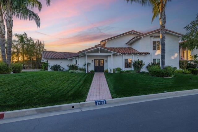 29795 Eagle Point Drive, Canyon Lake CA: https://media.crmls.org/mediaz/af05db51-5b09-448e-893e-98c3bfcc4ae7.jpg