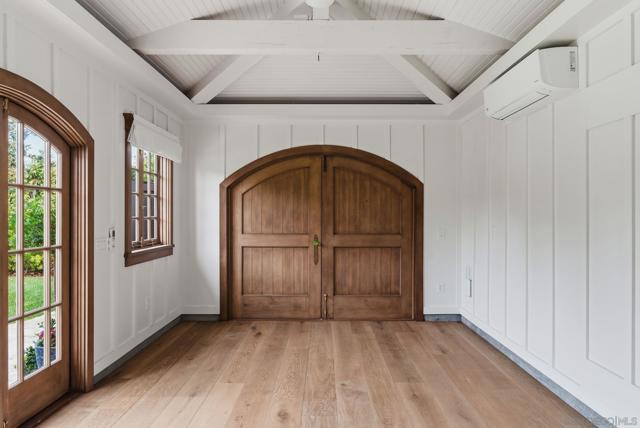 Image 53 of 63 For 660 Margarita