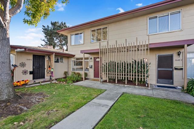 1640 Marina Court, San Mateo CA: https://media.crmls.org/mediaz/af06b42d-3d25-4955-a25a-bf102c1a5c4e.jpg