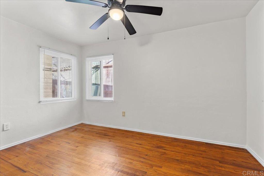 3538 Curlew St - photo 10